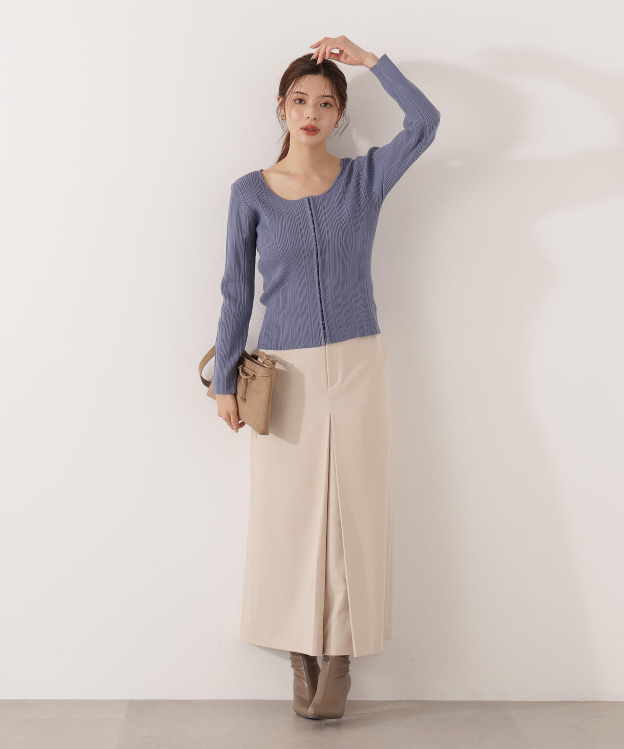 ウォッシャブル＞フロントタックナロースカート | PROPORTION BODY