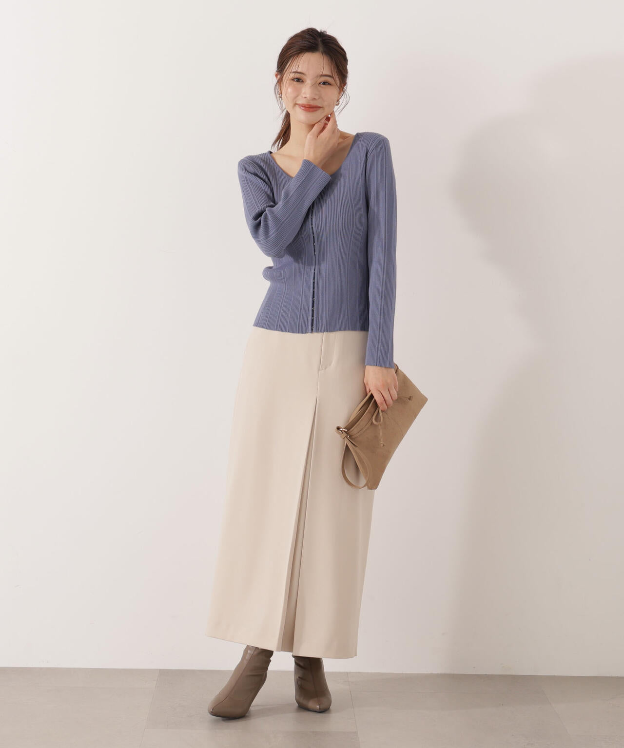 ウォッシャブル＞フロントタックナロースカート | PROPORTION BODY