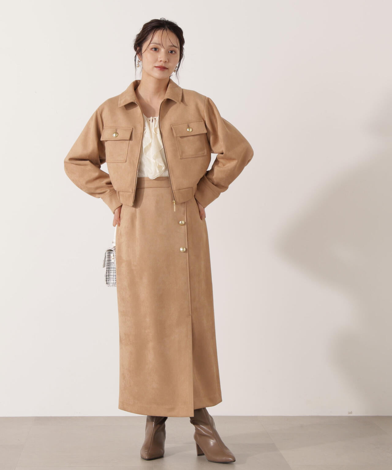 フェイクスエード調ナロースカート