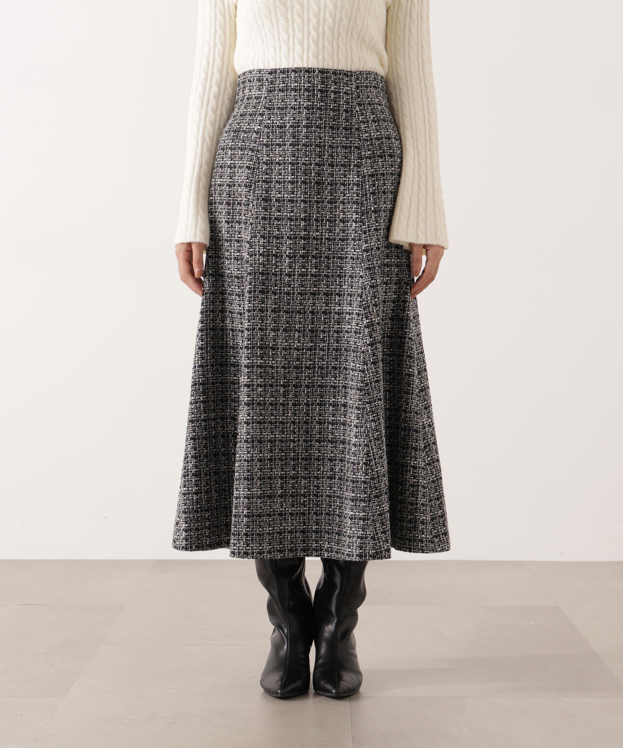 青島心さん着用】ミックスツイードフレアスカート | PROPORTION