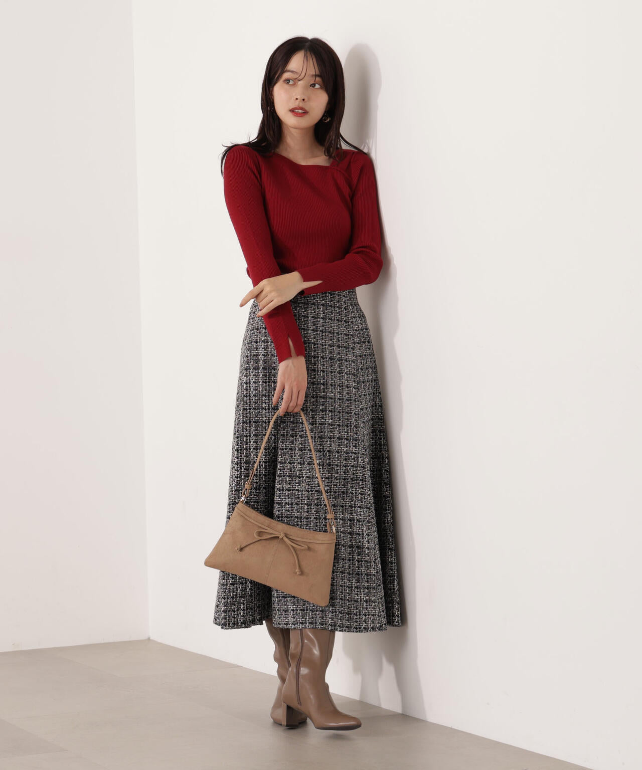 青島心さん着用】ミックスツイードフレアスカート | PROPORTION BODY