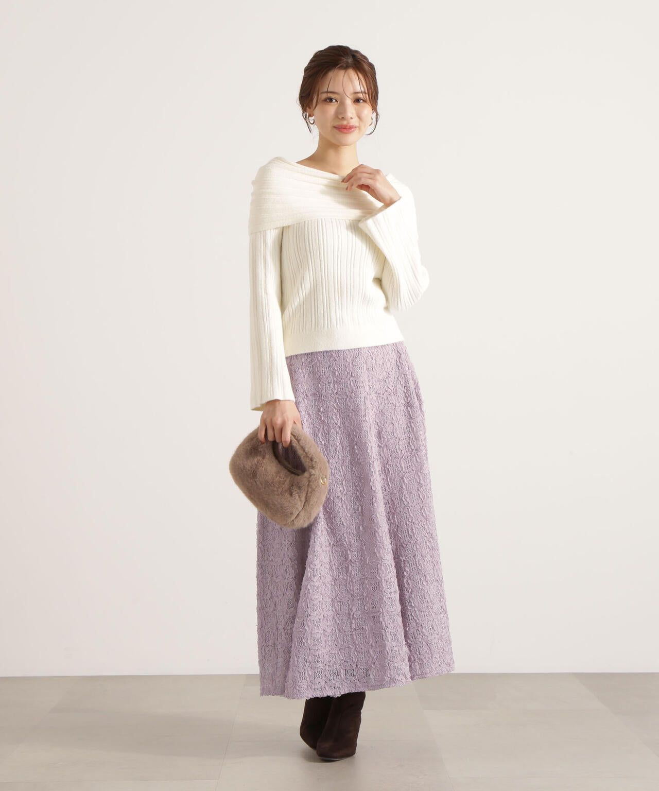 青島心さん着用】立体レースフレアスカート | PROPORTION BODY