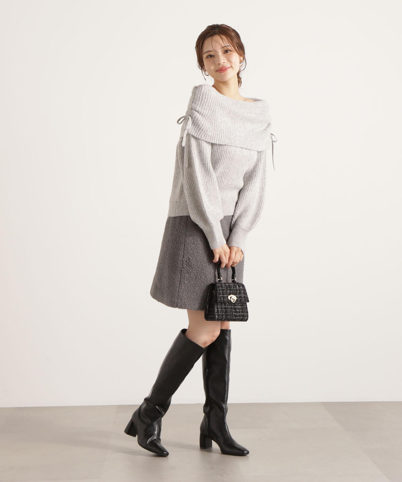 【加藤栞さん着用】シャギーミニスカート