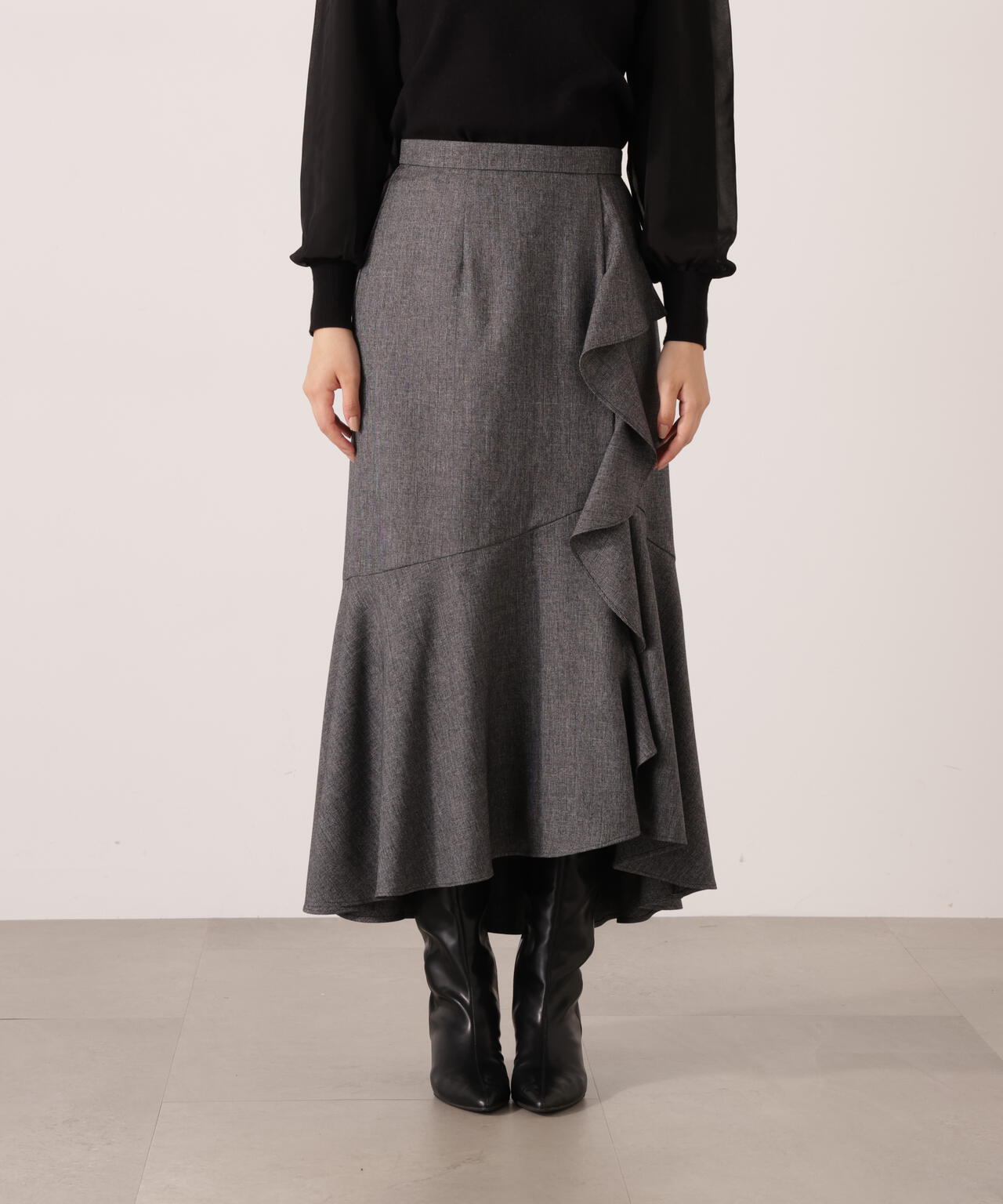 PROPORTION BODY DRESSING ラッフルディティールスカート 加藤栞さん着用】ラッフルディテールスカート | PROPORTION BODY