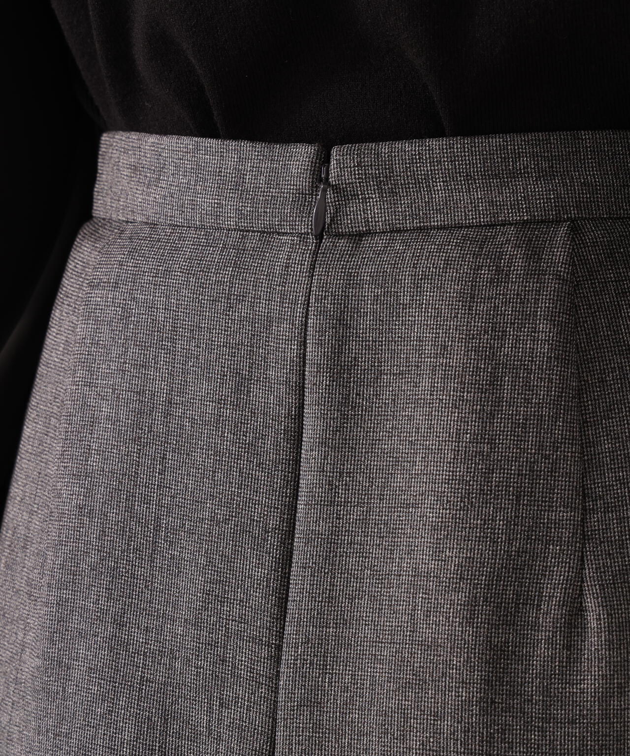 加藤栞さん着用】ラッフルディテールスカート | PROPORTION BODY