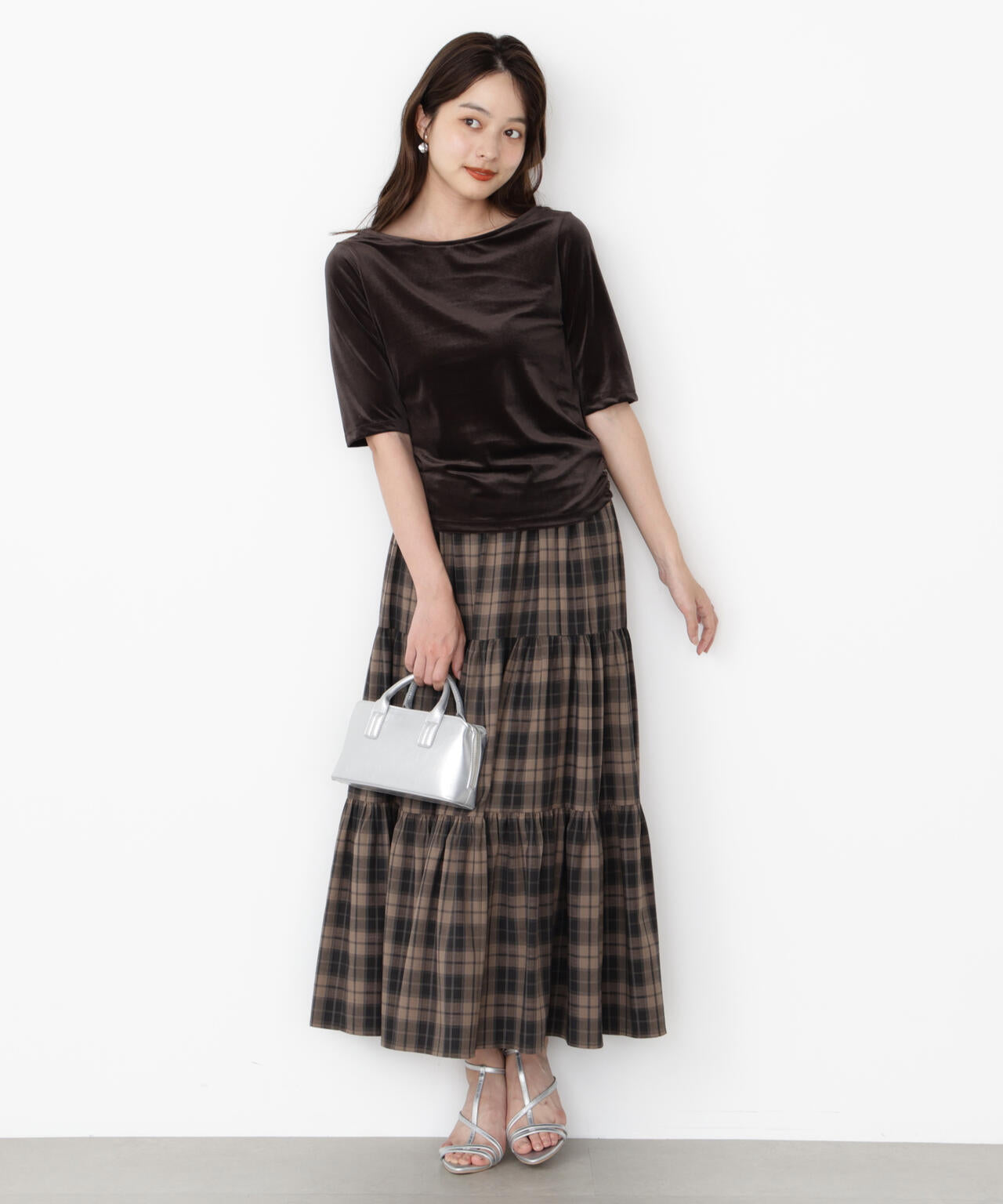 チェック柄ティアードスカート