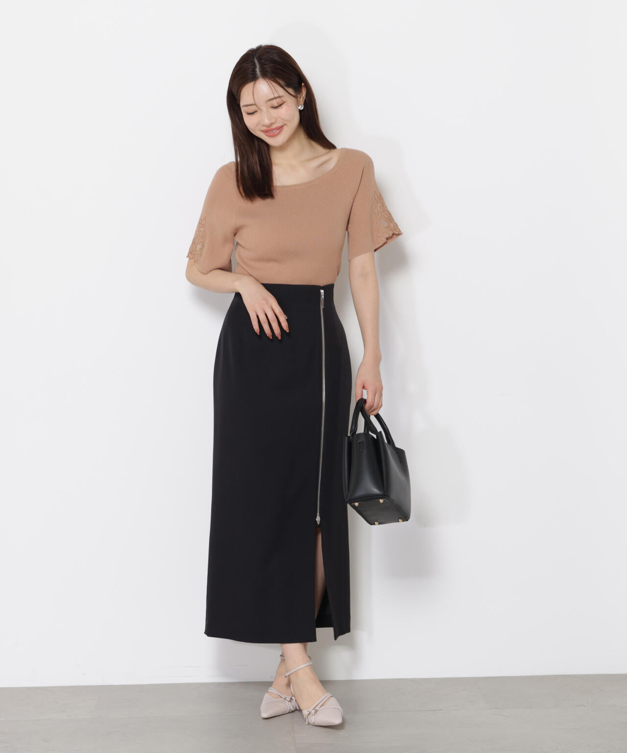 サイドファスナータイトスカート