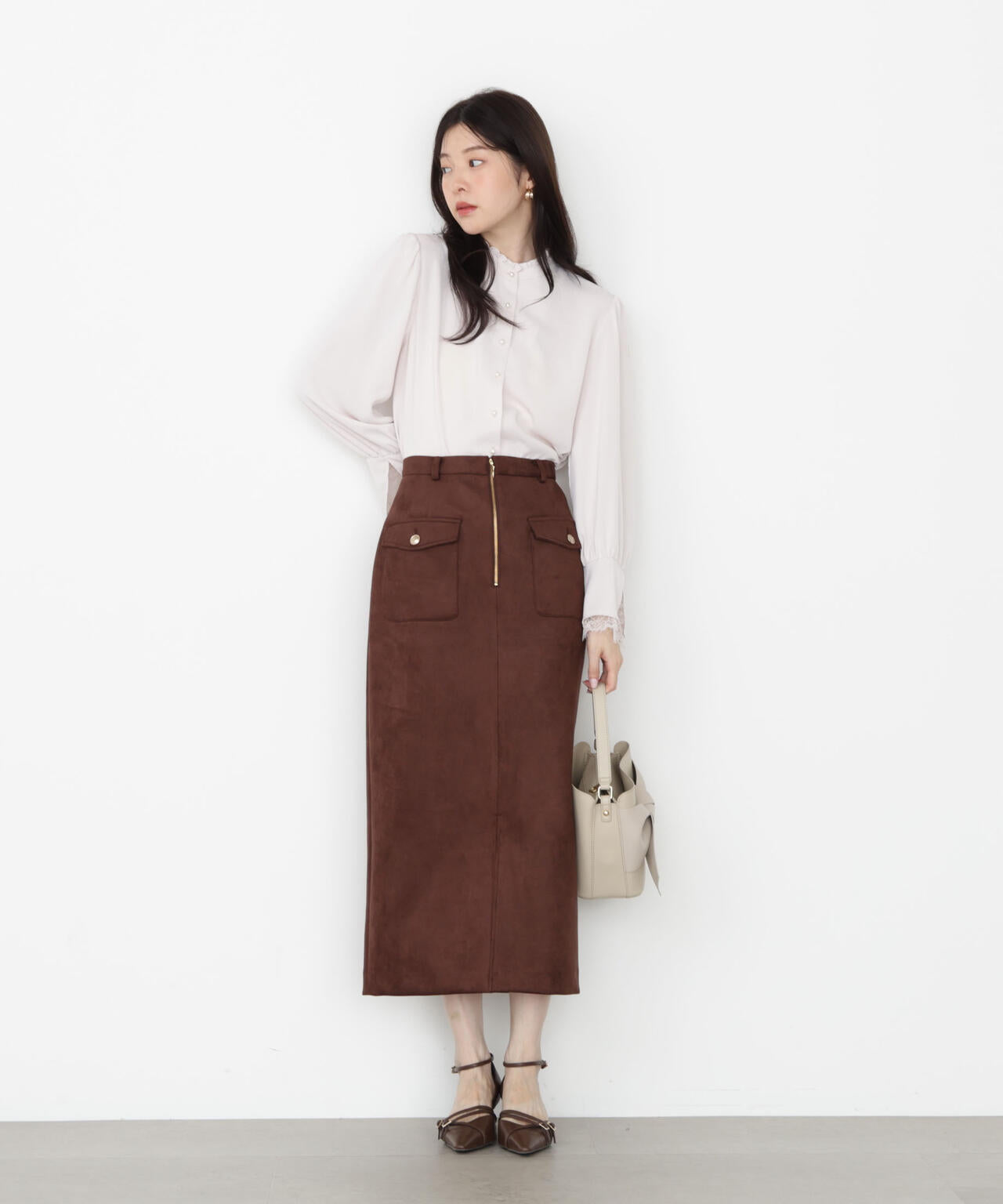 【松川星さん着用】ダンボールフェイクスエードタイトスカート