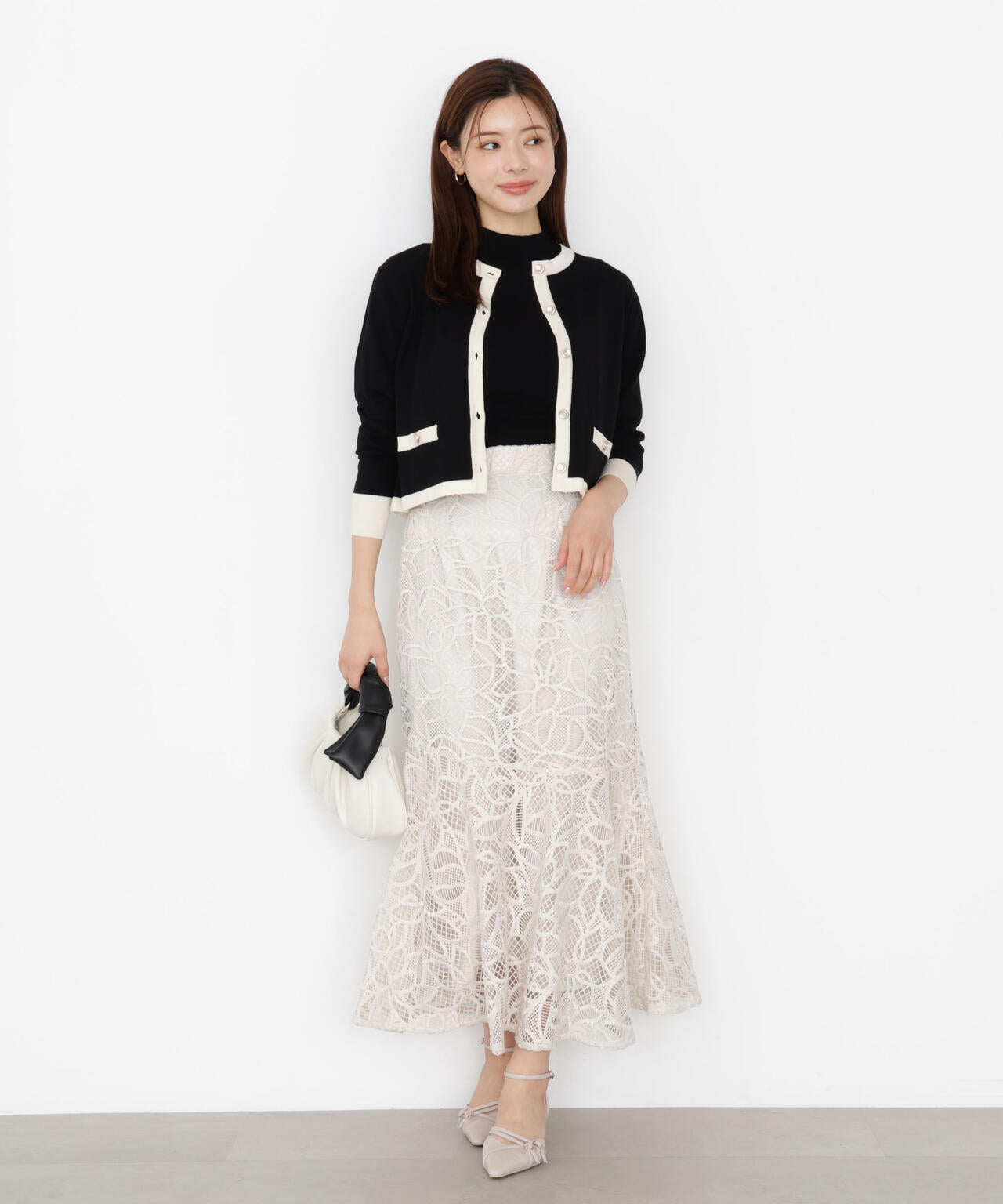 松川星さん着用】ケミカルレースマーメイドスカート