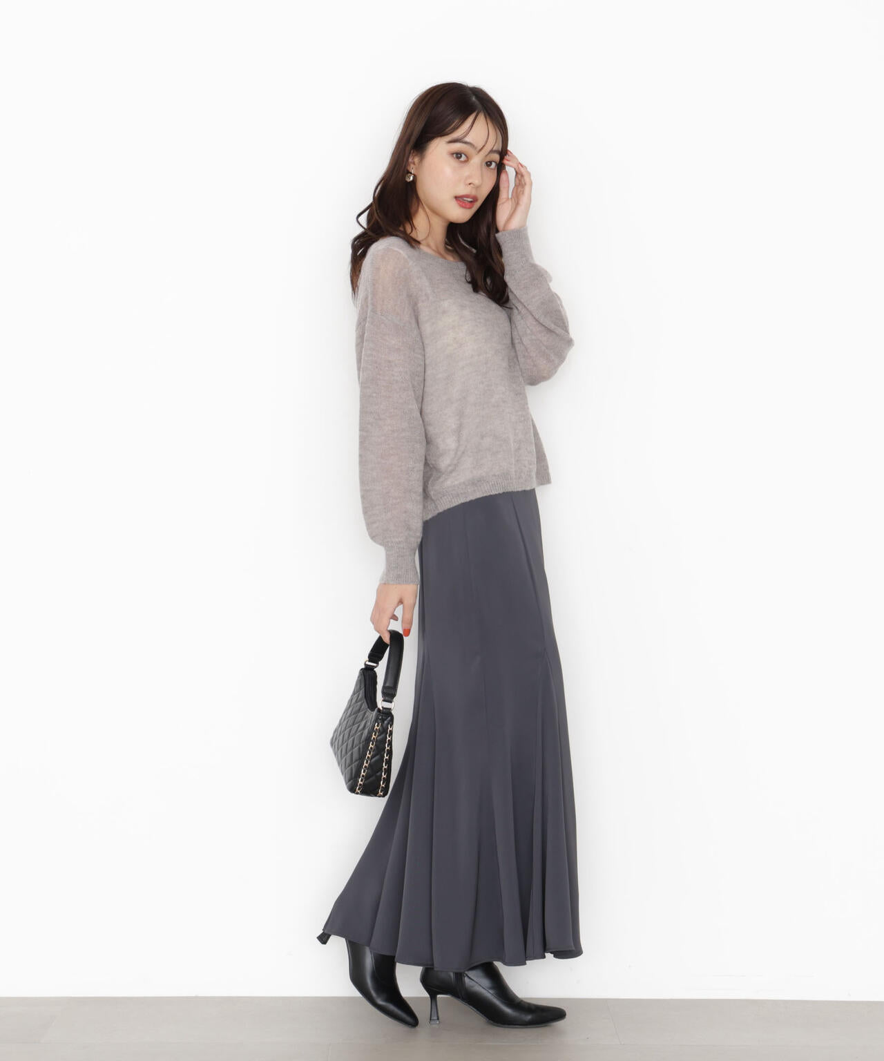 【松川星さん着用】グロッシーレディマーメイドスカート