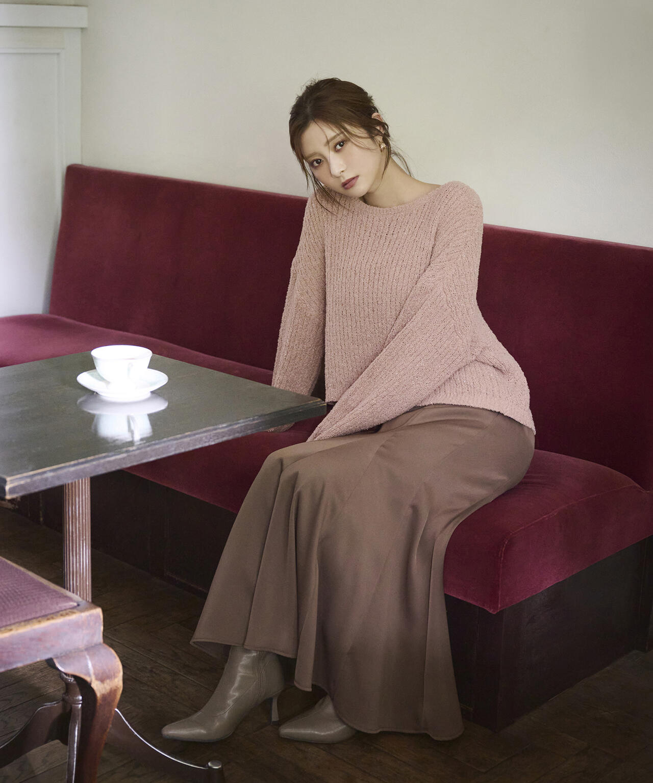 イネラ マーメイドスカート パープル 松川星さん着用】グロッシーレディマーメイドスカート