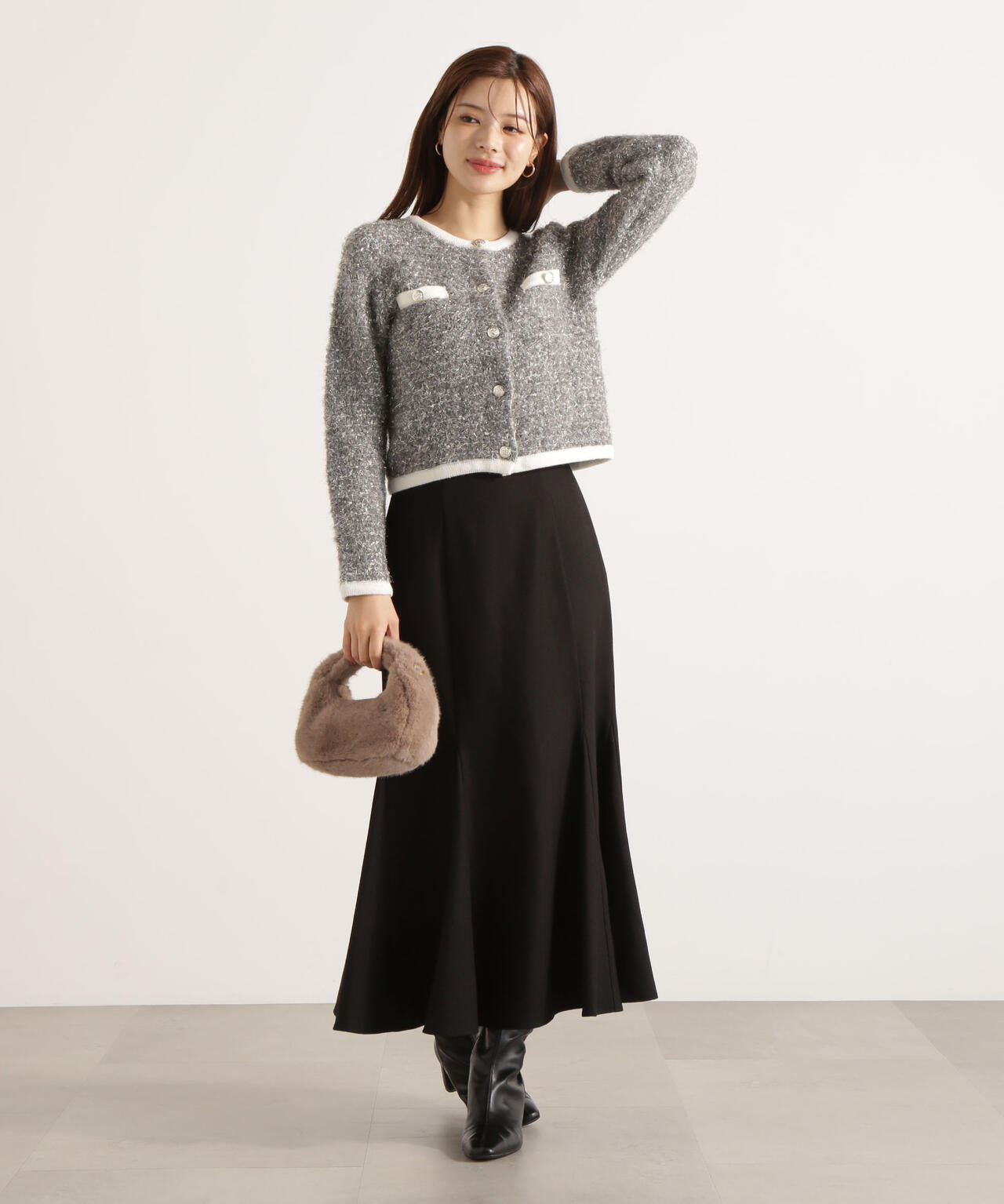 メッシのモデルです、ポイント全然アリで綺麗です！25.5です！ 新品】ドールズフロントライン2 アクリル屏風 センタウレイシー