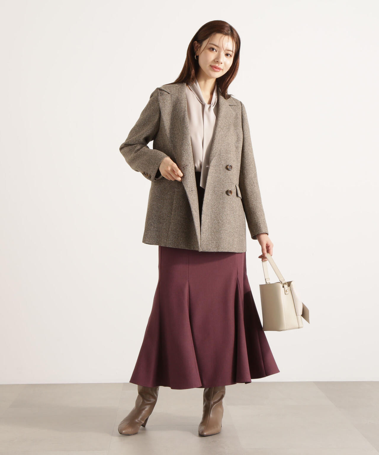 メッシのモデルです、ポイント全然アリで綺麗です！25.5です！ 新品】ドールズフロントライン2 アクリル屏風 センタウレイシー