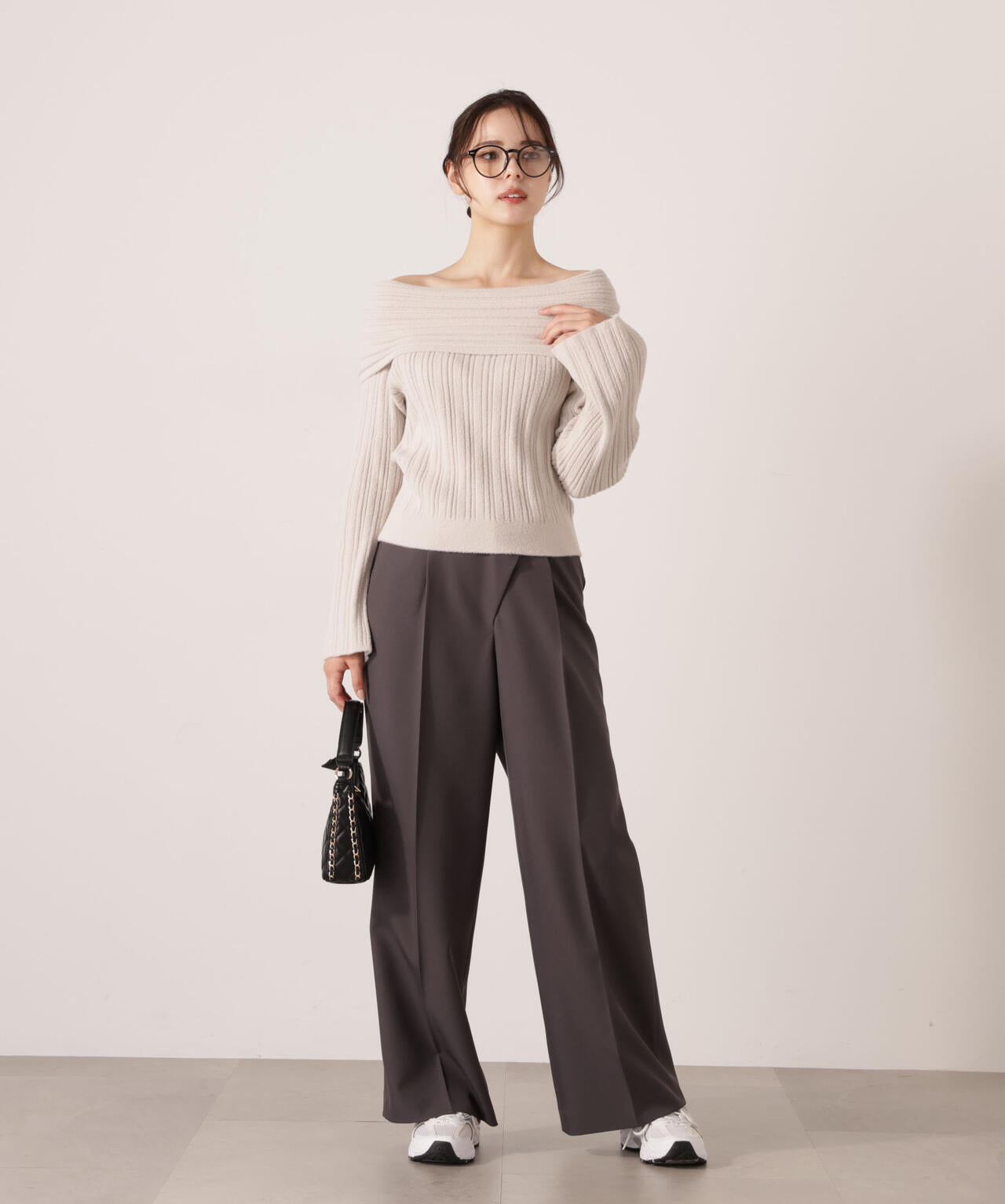 【加藤栞さん着用】ハイウエストラップパンツ