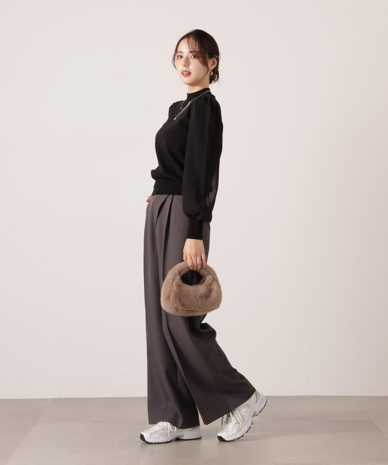 【加藤栞さん着用】ハイウエストラップパンツ