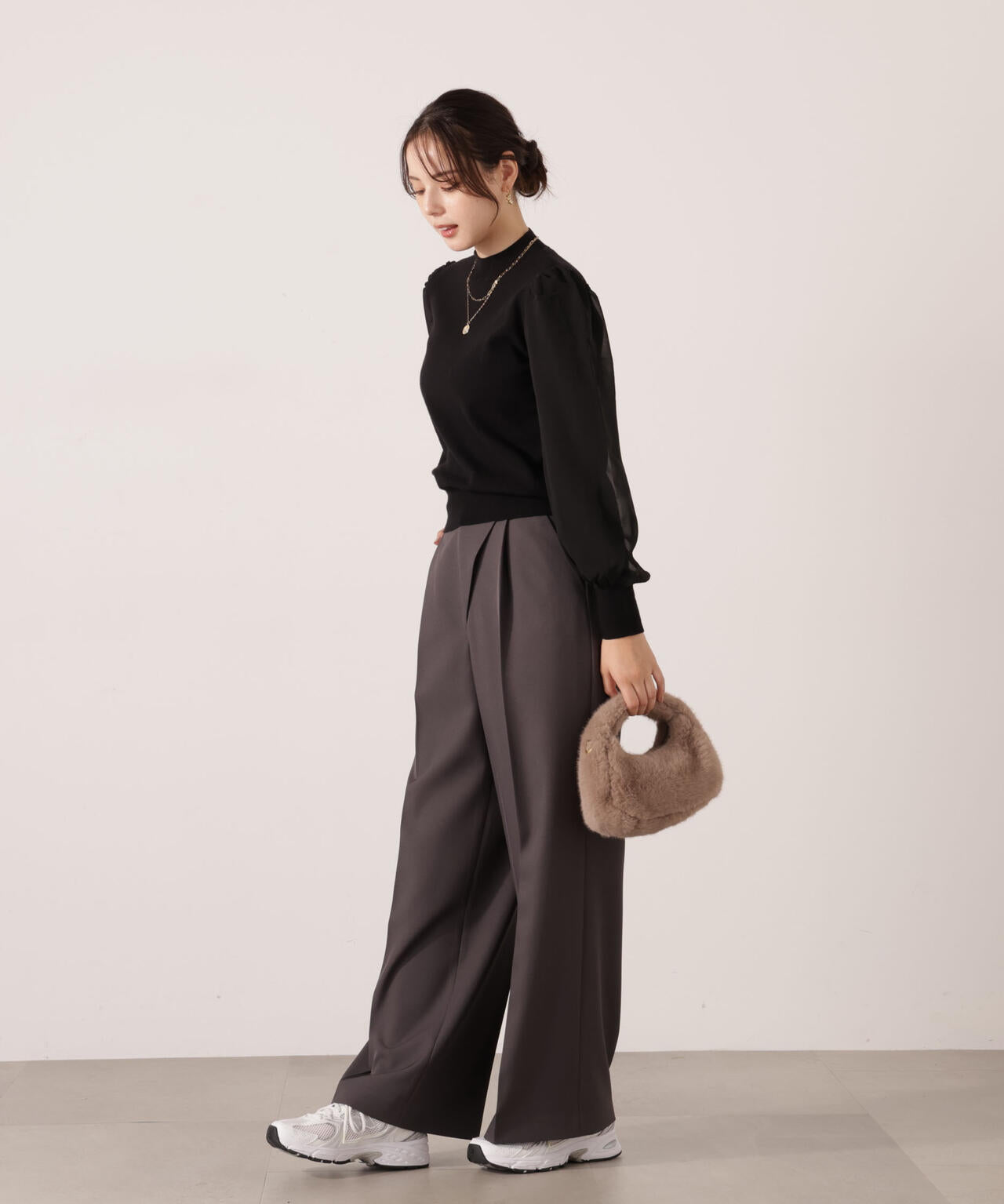 【加藤栞さん着用】ハイウエストラップパンツ