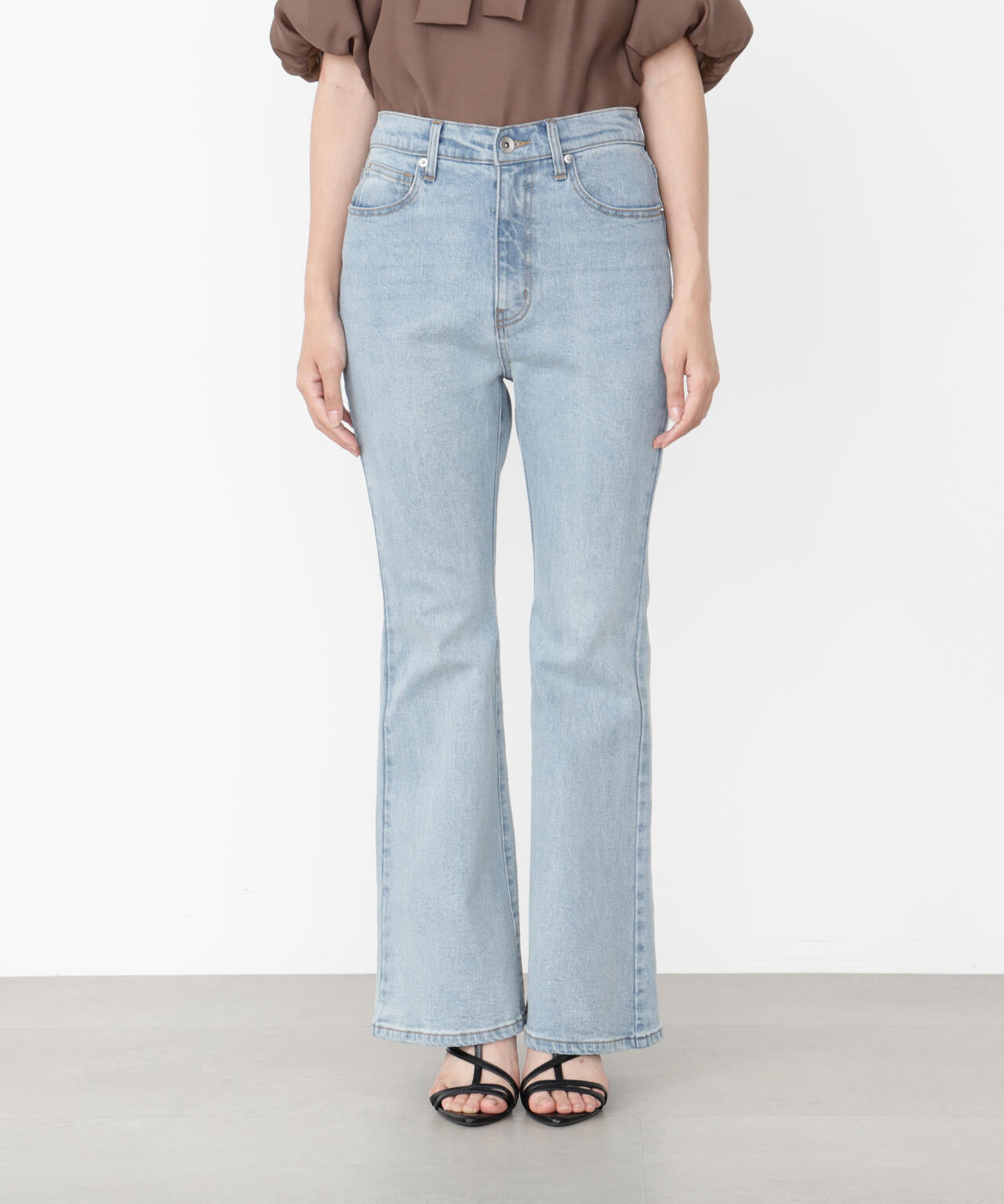 青島心さん着用】【松川星さん着用】フレアデニムパンツ | PROPORTION