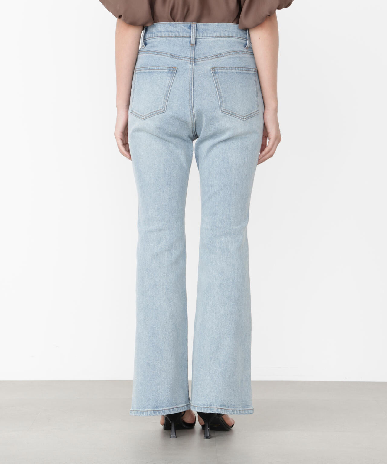 青島心さん着用】【松川星さん着用】フレアデニムパンツ | PROPORTION