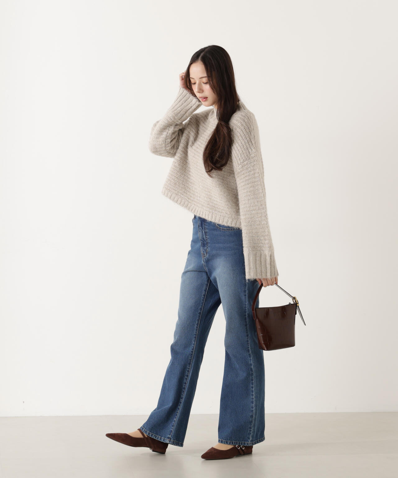 ブーツカットデニムパンツ