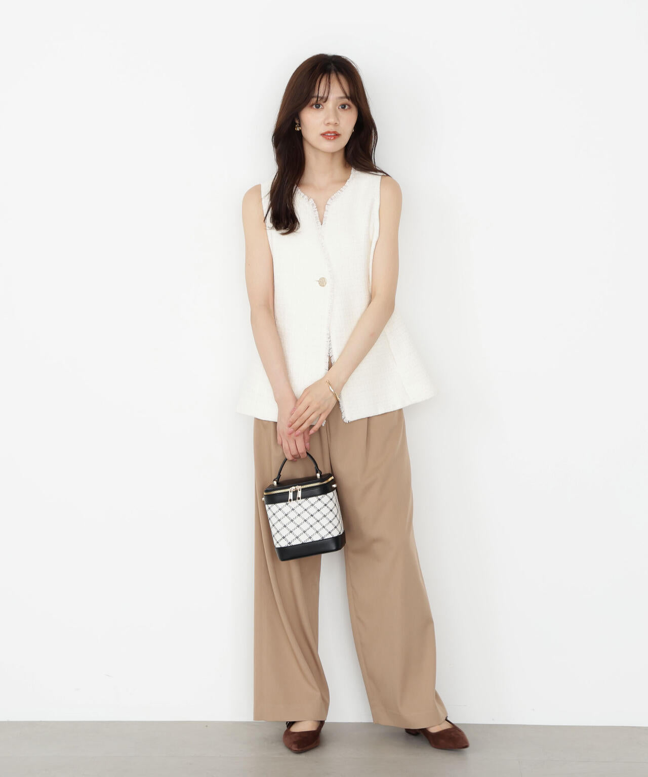 【松川星さん着用】ベルト付きタックパンツ