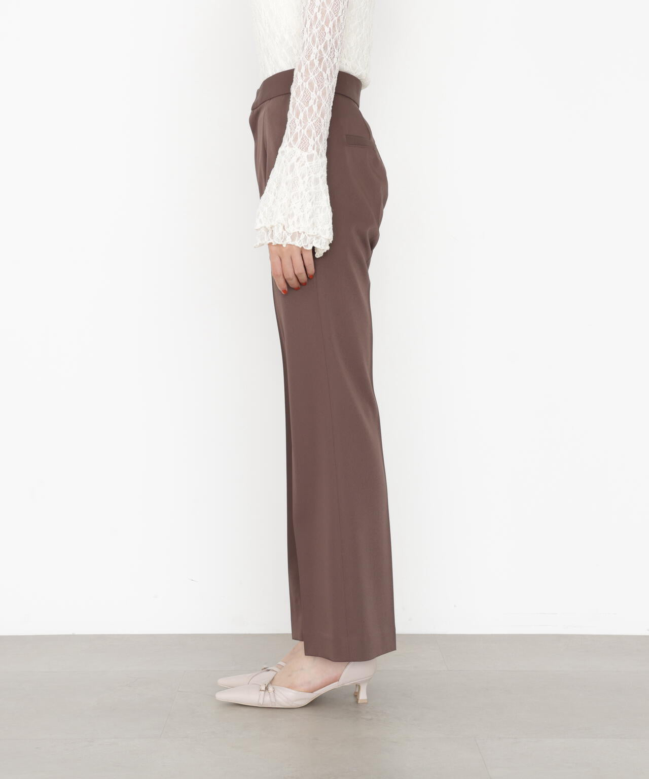 松川星さん着用】美ラインフレアパンツ | PROPORTION BODY