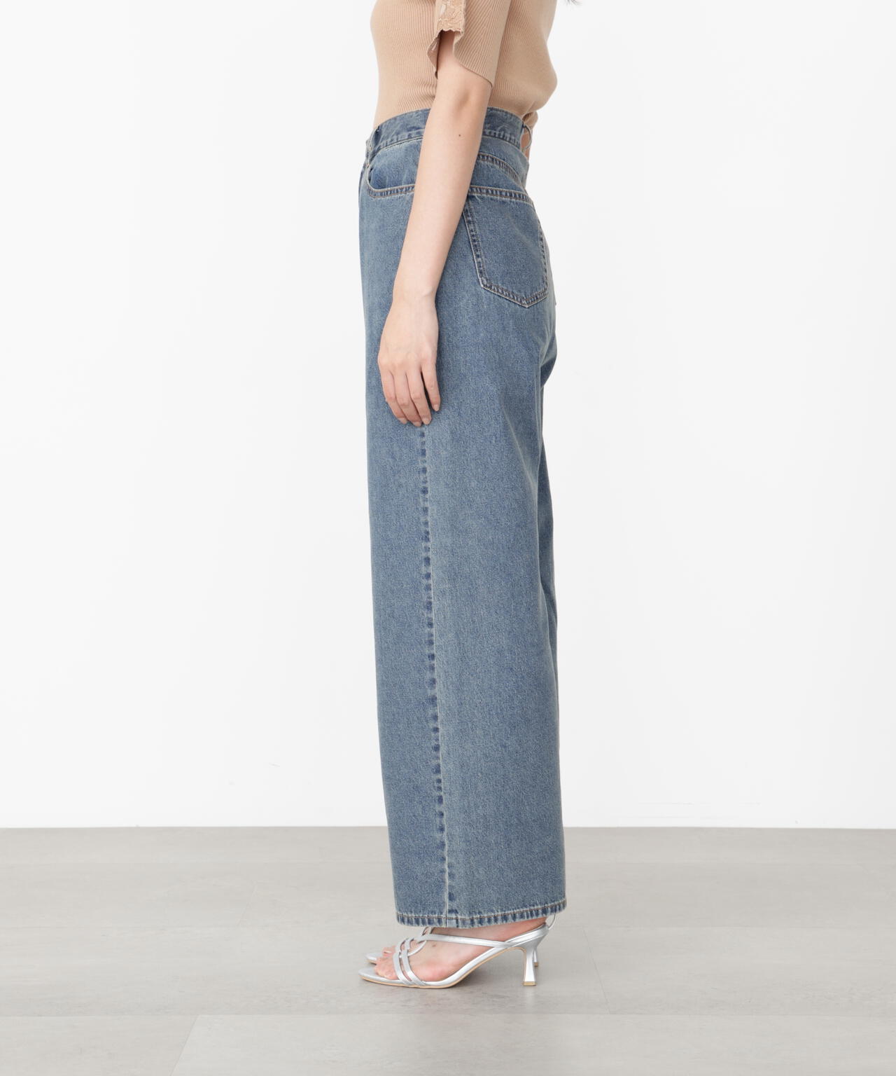 【加藤栞さん着用】バギーデニムパンツ