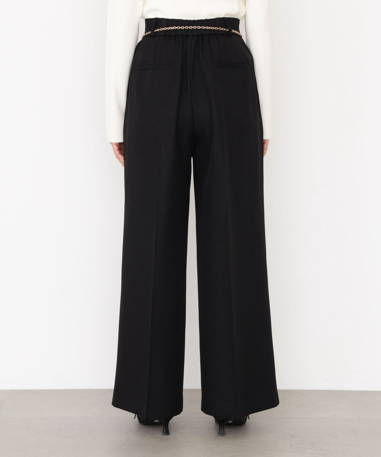 谷川菜奈さんコラボ＞チェーン付きワイドパンツ | PROPORTION BODY