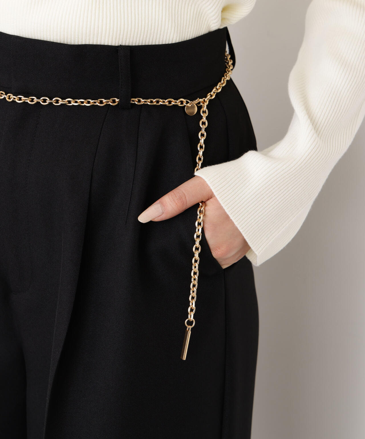 ＜谷川菜奈さんコラボ＞チェーン付きワイドパンツ