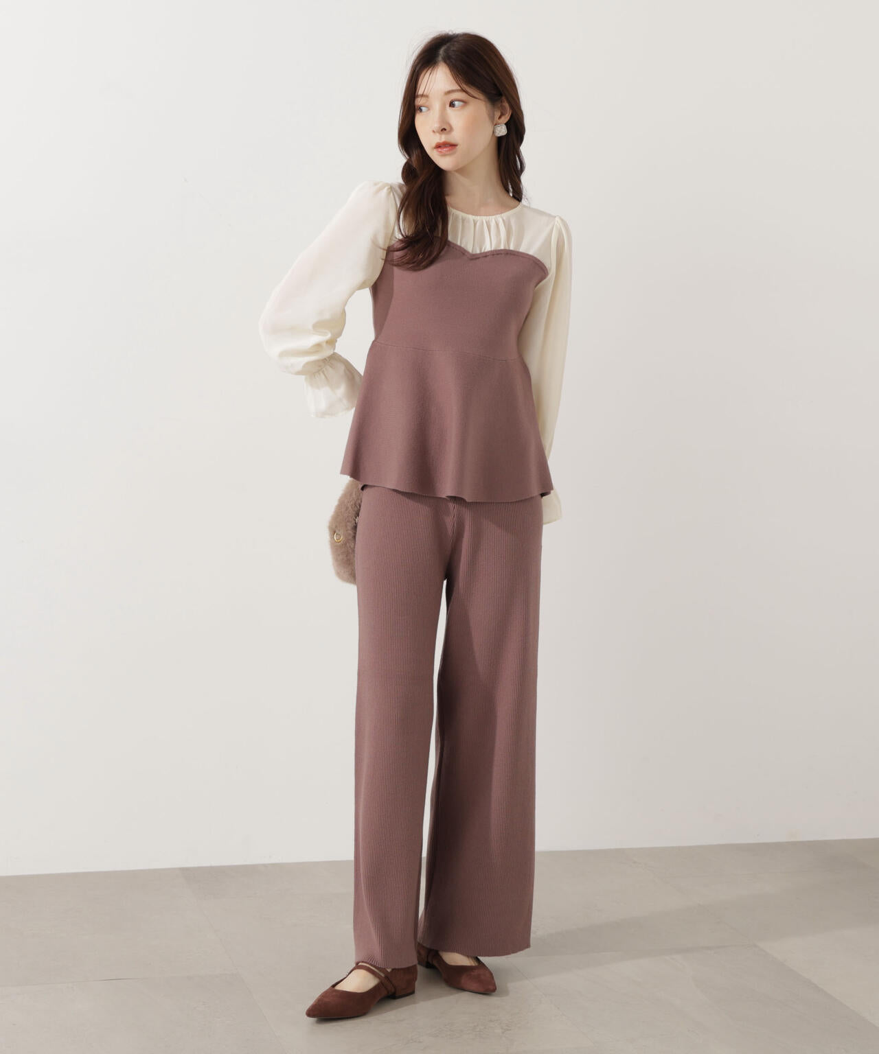 ウォッシャブル＞シアードッキングペプラムニットSETUP