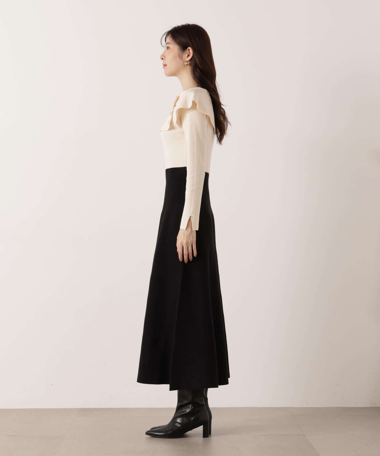 ケープニットワンピース【WEB・一部店舗限定】 | PROPORTION BODY