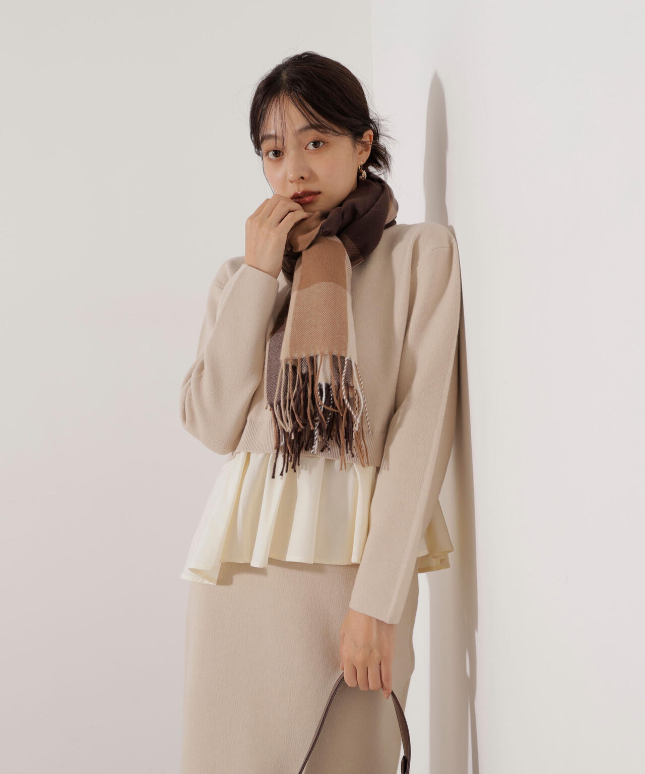 【青島心さん着用】＜ウォッシャブル＞ランダムヘムペプラムニットSETUP