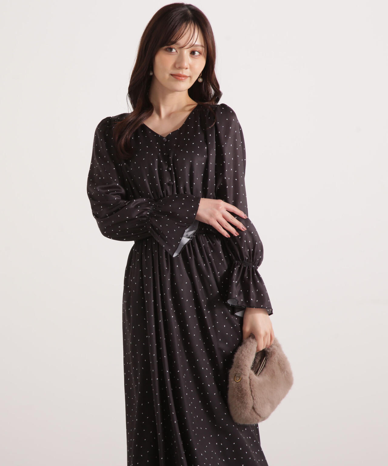 クルミ釦付きギャザーワンピース | PROPORTION BODY DRESSING