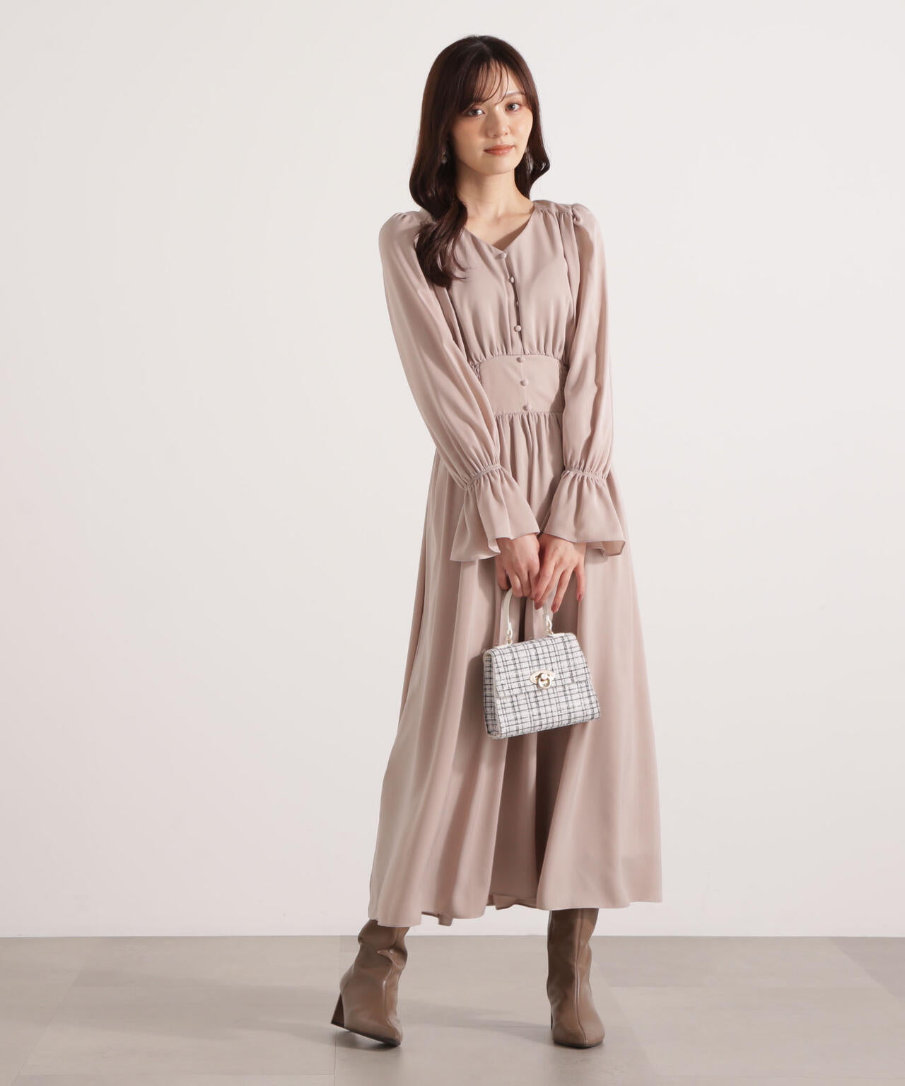 クルミ釦付きギャザーワンピース | PROPORTION BODY DRESSING