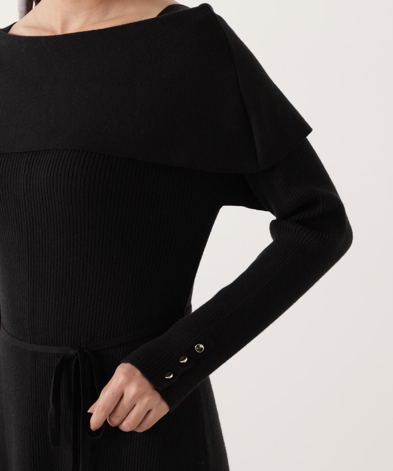 【加藤栞さん着用】オフショルリブニットワンピース