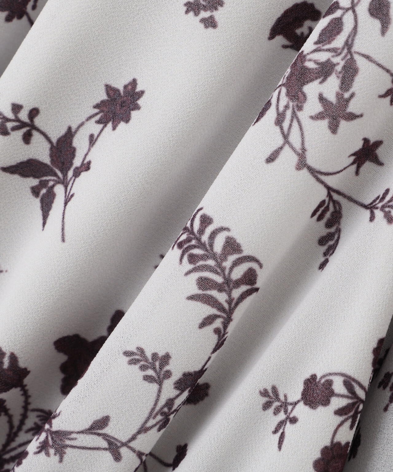 【加藤栞さん着用】花柄プリーツワンピース