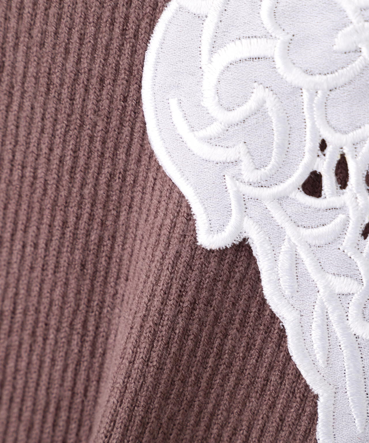 加藤栞さん着用】レース襟付きニットワンピース | PROPORTION BODY