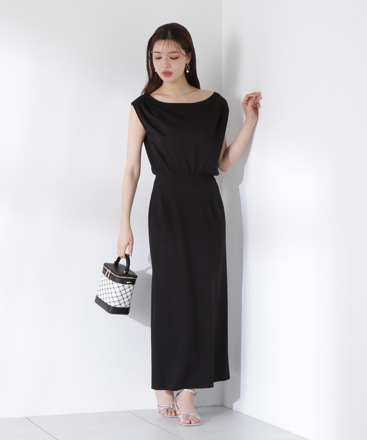 アシメカットワンピース