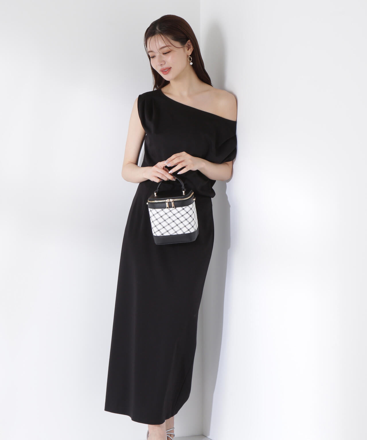 アシメカットワンピース