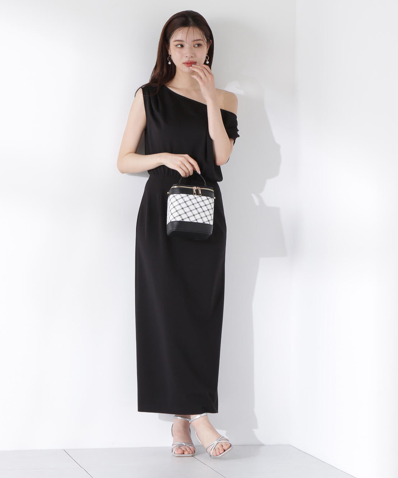 アシメカットワンピース