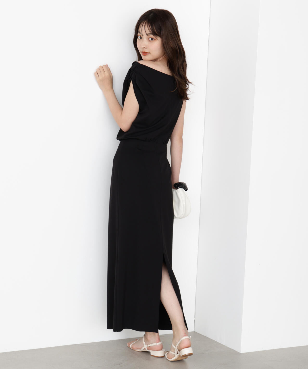 アシメカットワンピース