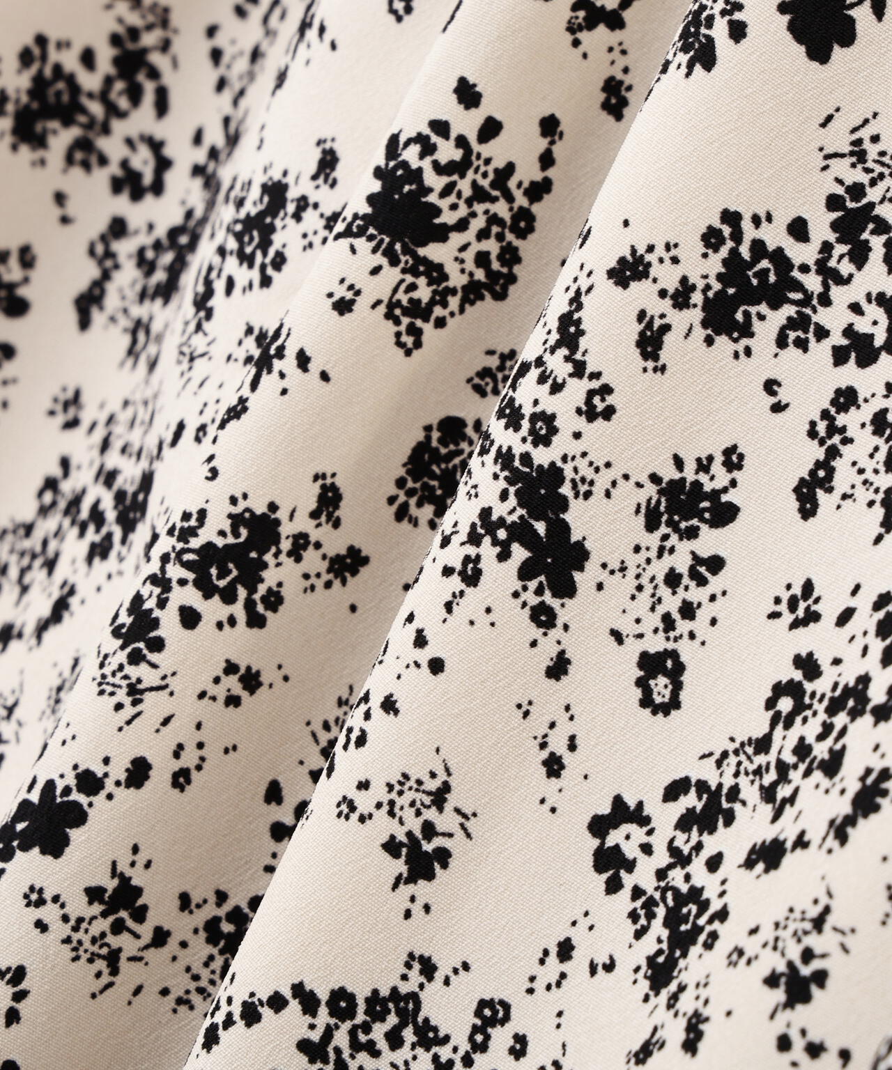 小花柄レディワンピース | PROPORTION BODY DRESSING