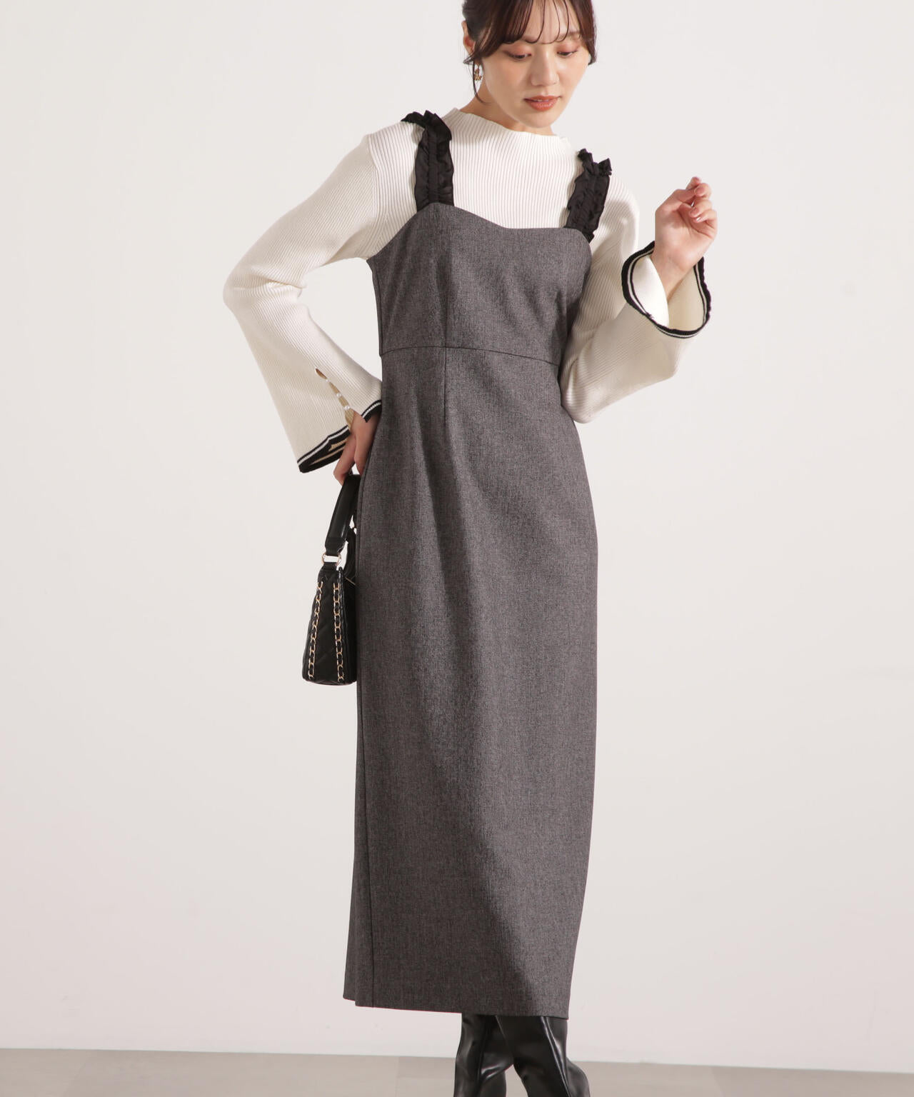 【松川星さん着用】フリルショルダーワンピース