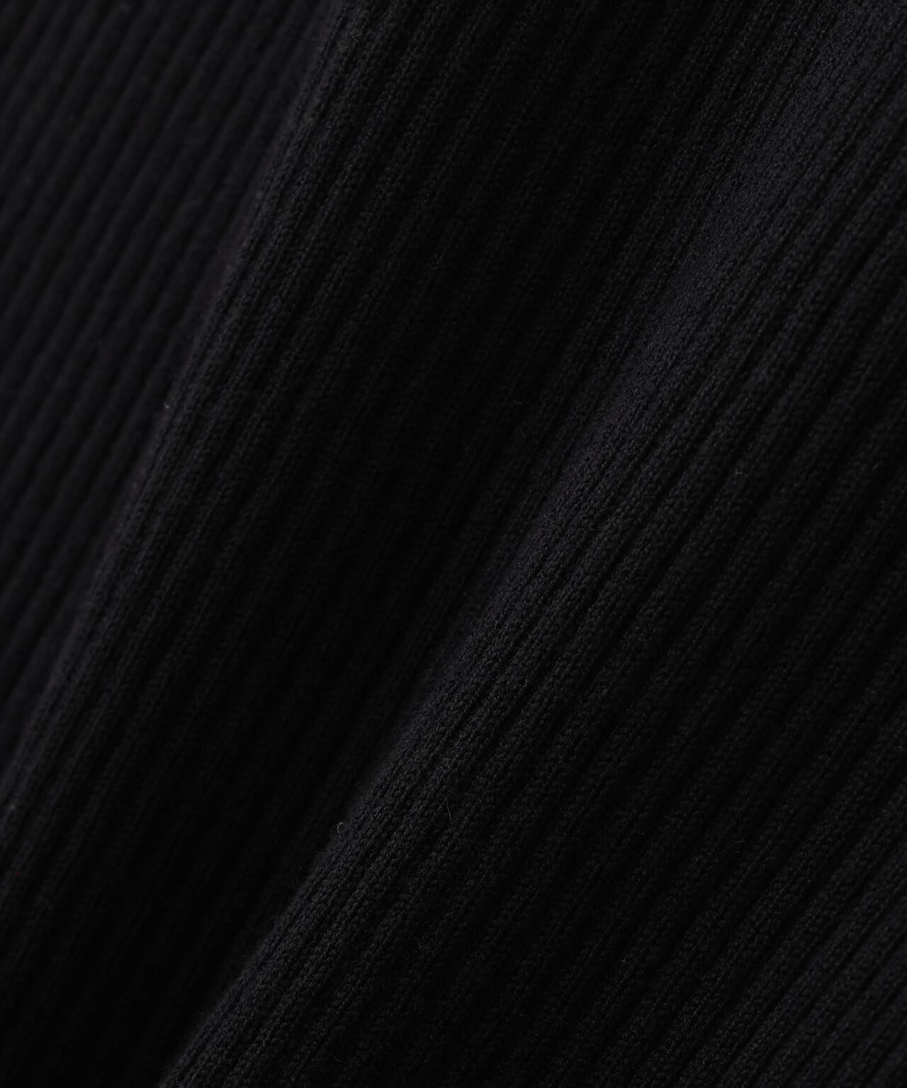 レイヤード風ニットセットアップ