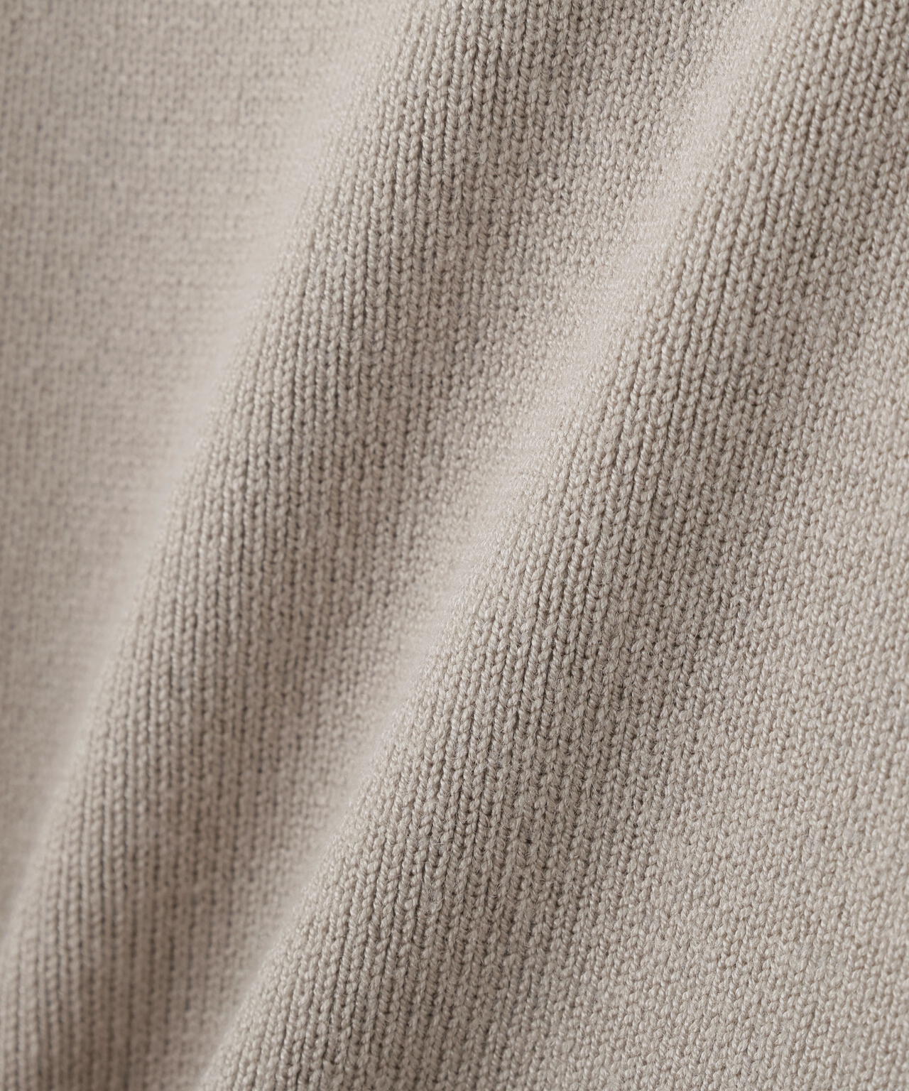 レイヤード風ニットセットアップ