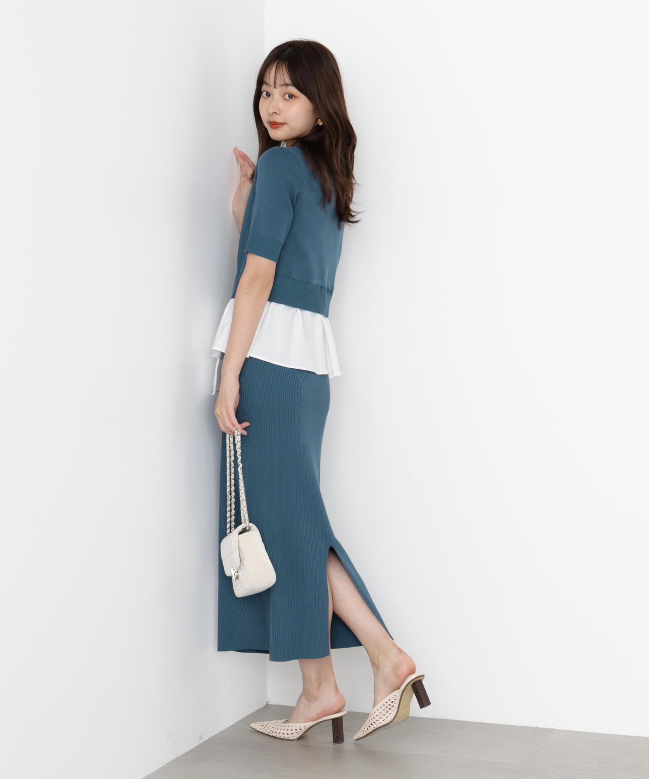 レイヤード風ニットセットアップ