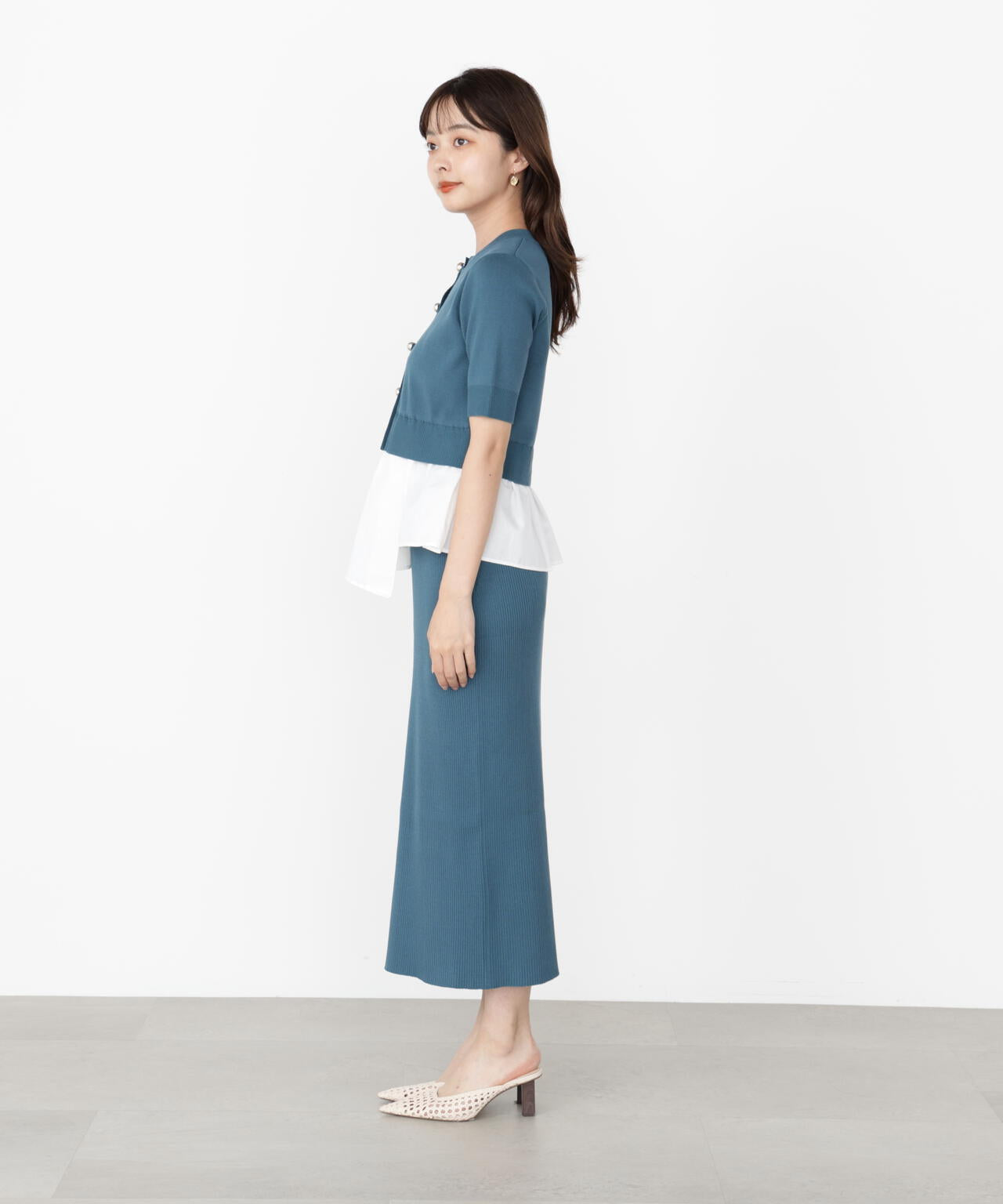 レイヤード風ニットセットアップ