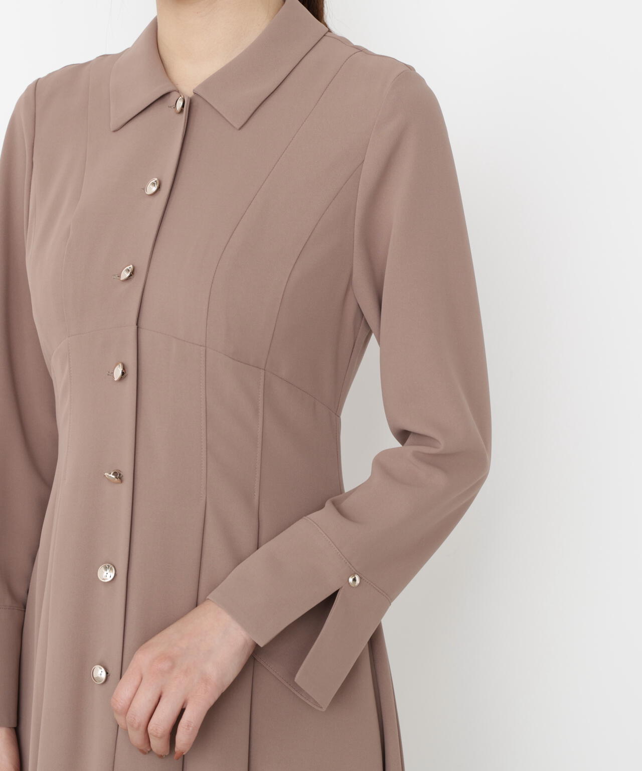 TWILL ツウィル　ボリュームスリーブAラインワンピース　ダンボール　タック ina｜aranciato別注 T/R クリアーツイル ウエスト 切替 タック