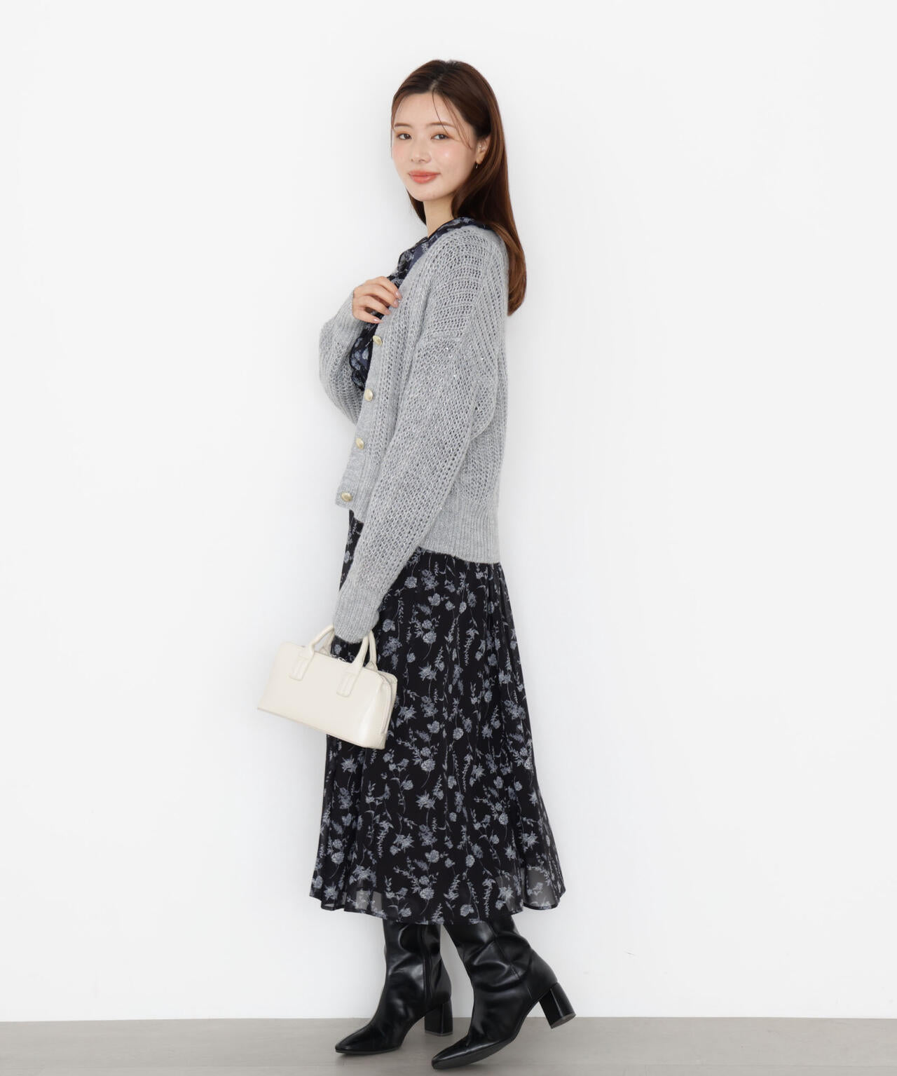 正規品♡ 【SPRING】フリルワンピース♡オフホワイト フリルスリープ花柄ミモレ丈ワンピースsdp0212 ベージュ – [公式