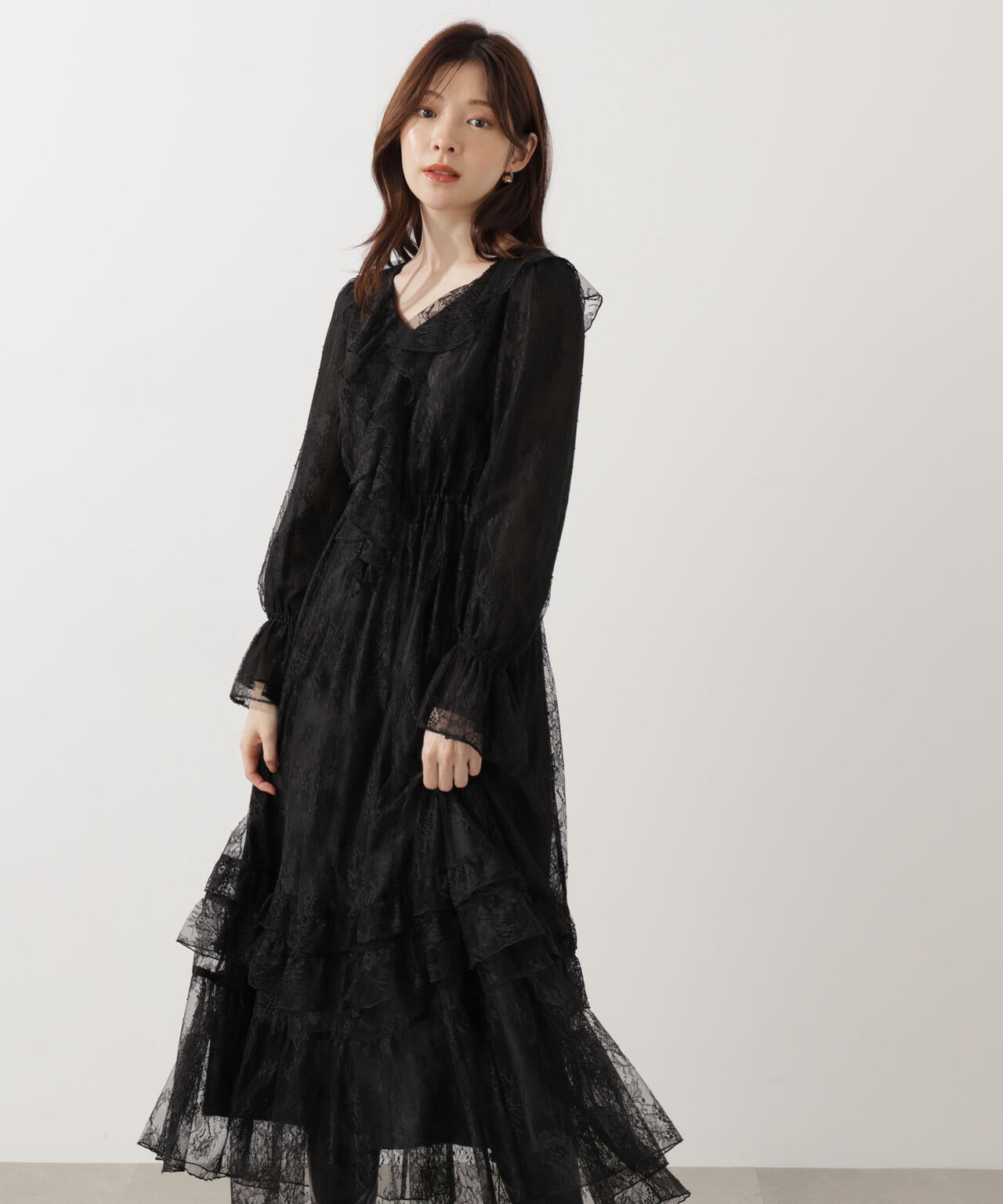 青島心さん着用】《EDIT COLOGNE》レースフリルワンピース
