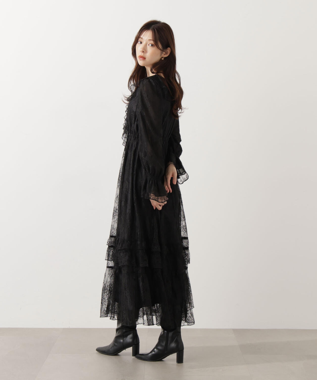 青島心さん着用】《EDIT COLOGNE》レースフリルワンピース